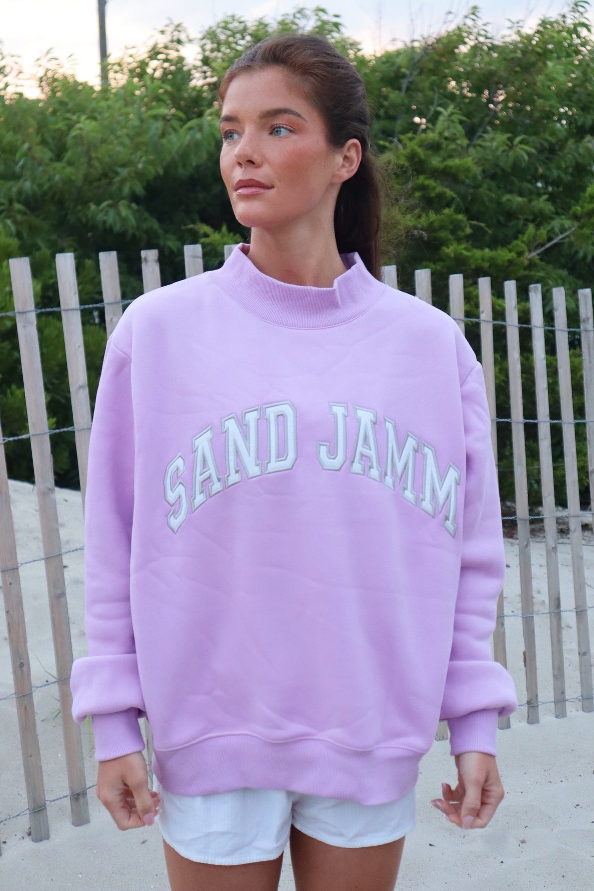 THE LILAC MOCK NECK