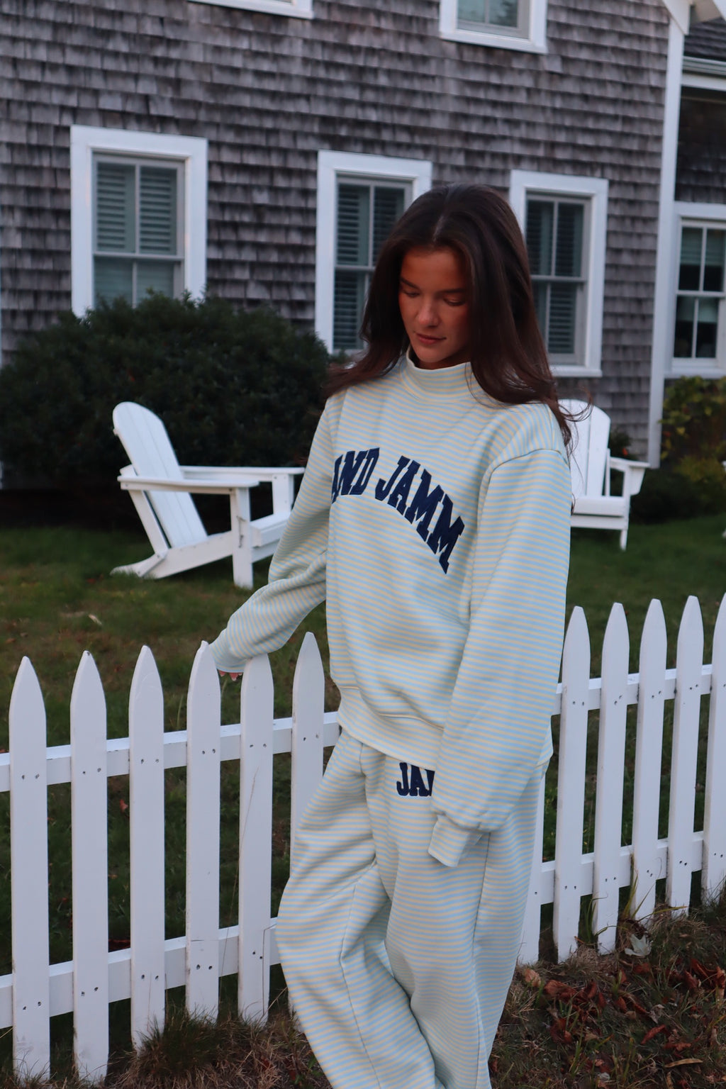 THE SEA GLASS MOCK NECK